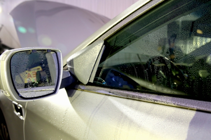 버튼 한번에 내 차 사이드미러 빗방울 제거…‘상상이 현실로’